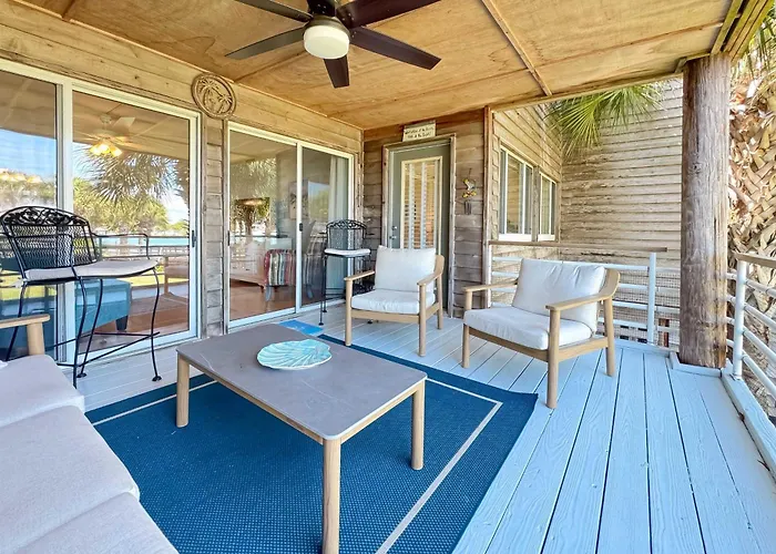 Holiday home Needle Rush Point Unit G14 *